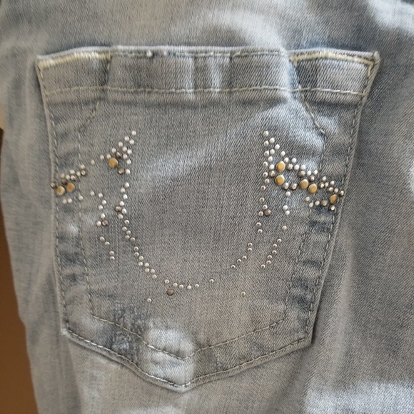 TRUE RELIGION Curvy Skinny Jeans - Picture 3 of 3